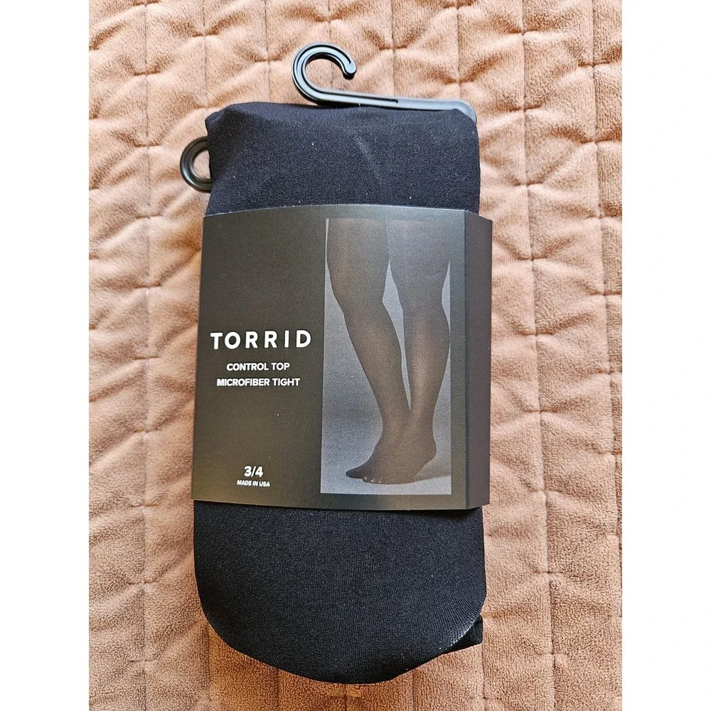 NIP Torrid Control Top Black Opaque Microfiber Tights Plus Size (22/26) 3/4